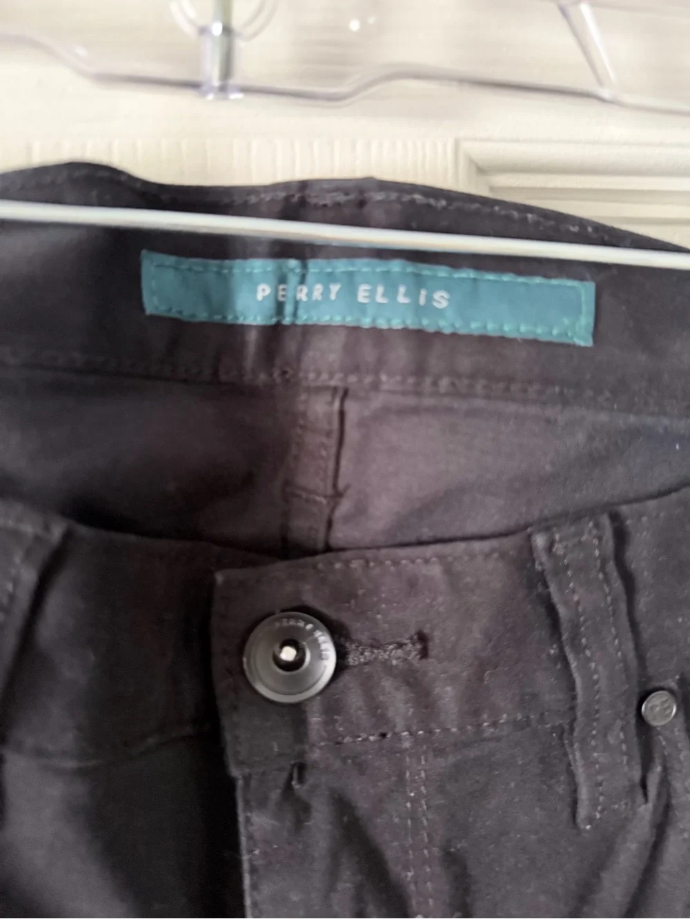 Perry Ellis Men’s Slim Fit Black Rinse 5-Pocket Denim Jeans
